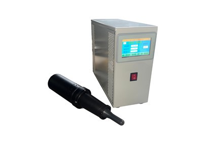 Μηχανή κρούσης υπερήχων